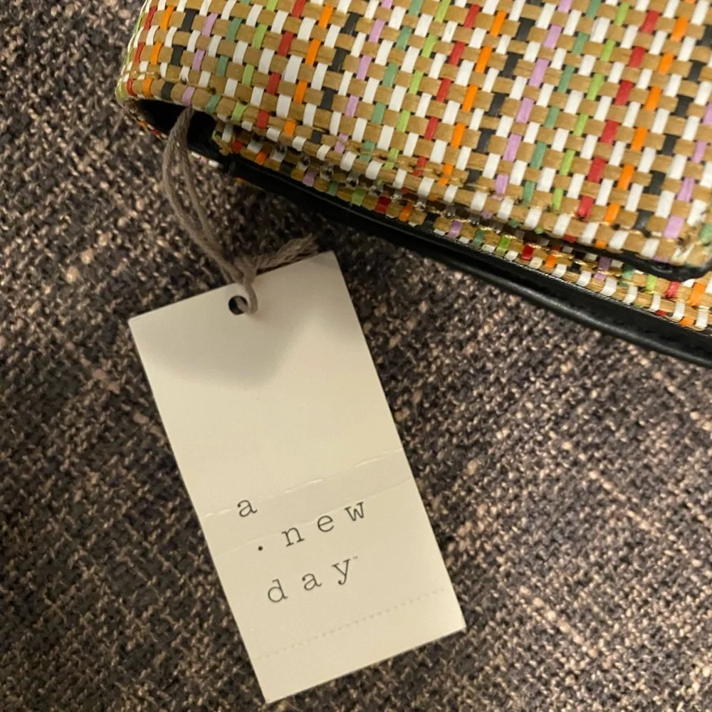 A New Day | Woven Multicolored Clutch